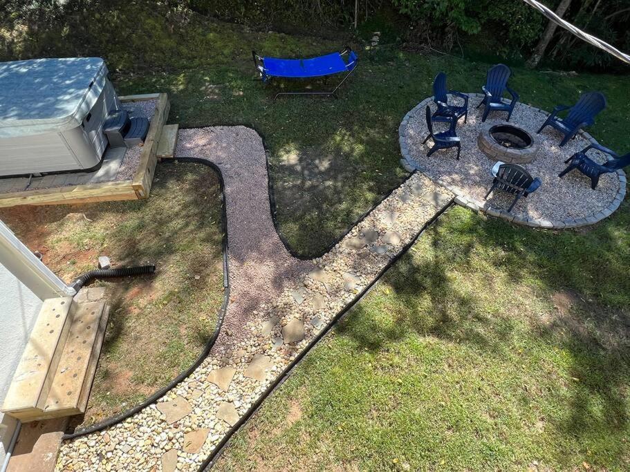 Riverside Relaxer W/Hot Tub+Fire Pit +Wifi & View Franklin Exterior foto